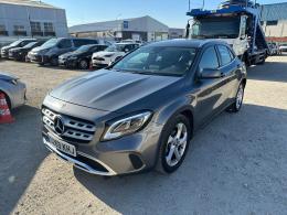 239   -  HERSAMOTOR LOTE DE 2 COCHES  0263KHJ Mercedes-Benz GLA 180 Urban /  OPEL CORSA 1920HSH